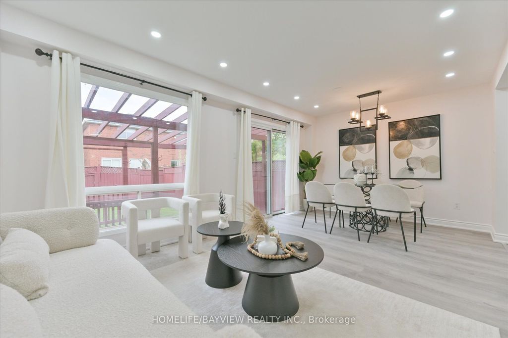 Photo of 3956 Bentridge Road, Mississauga, ON L5N 7V8 (MLS # W12655362)