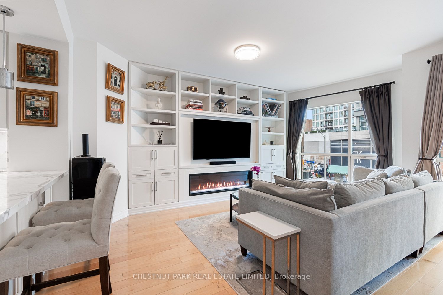 38 Avenue Road 304