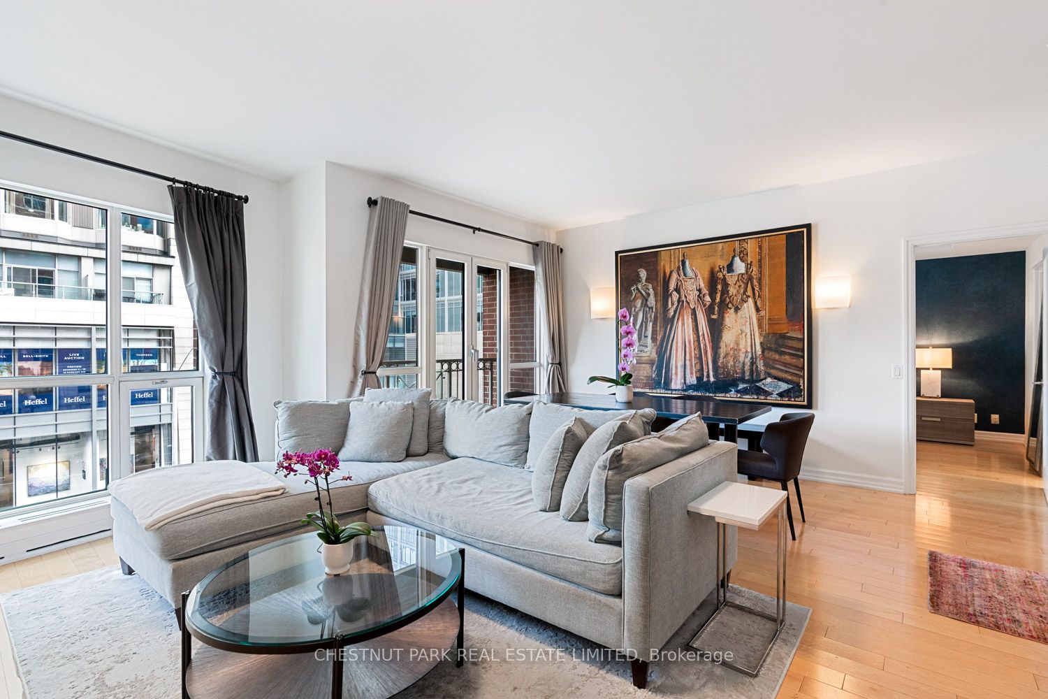 38 Avenue Road 304