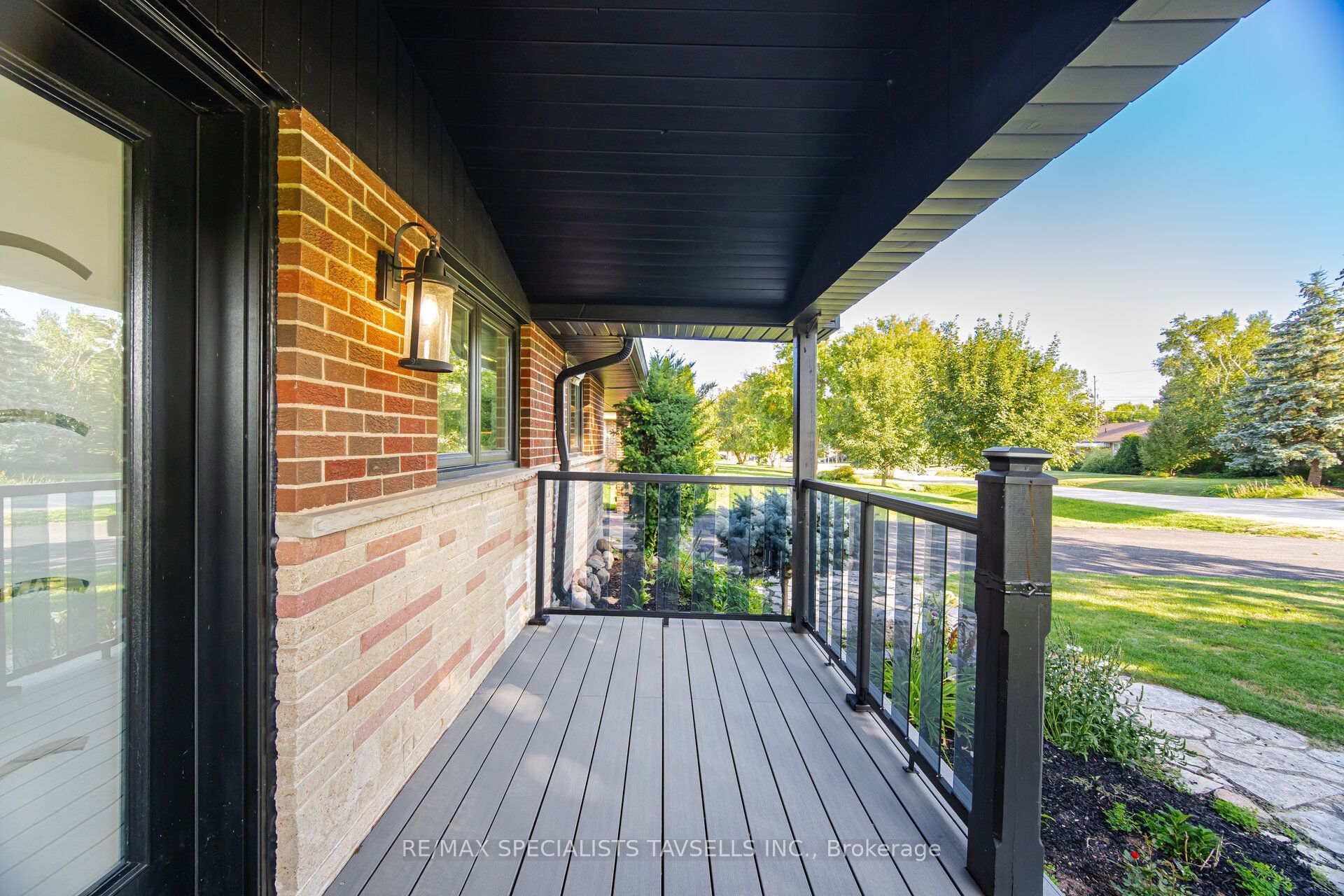 6 Maple Grove Road