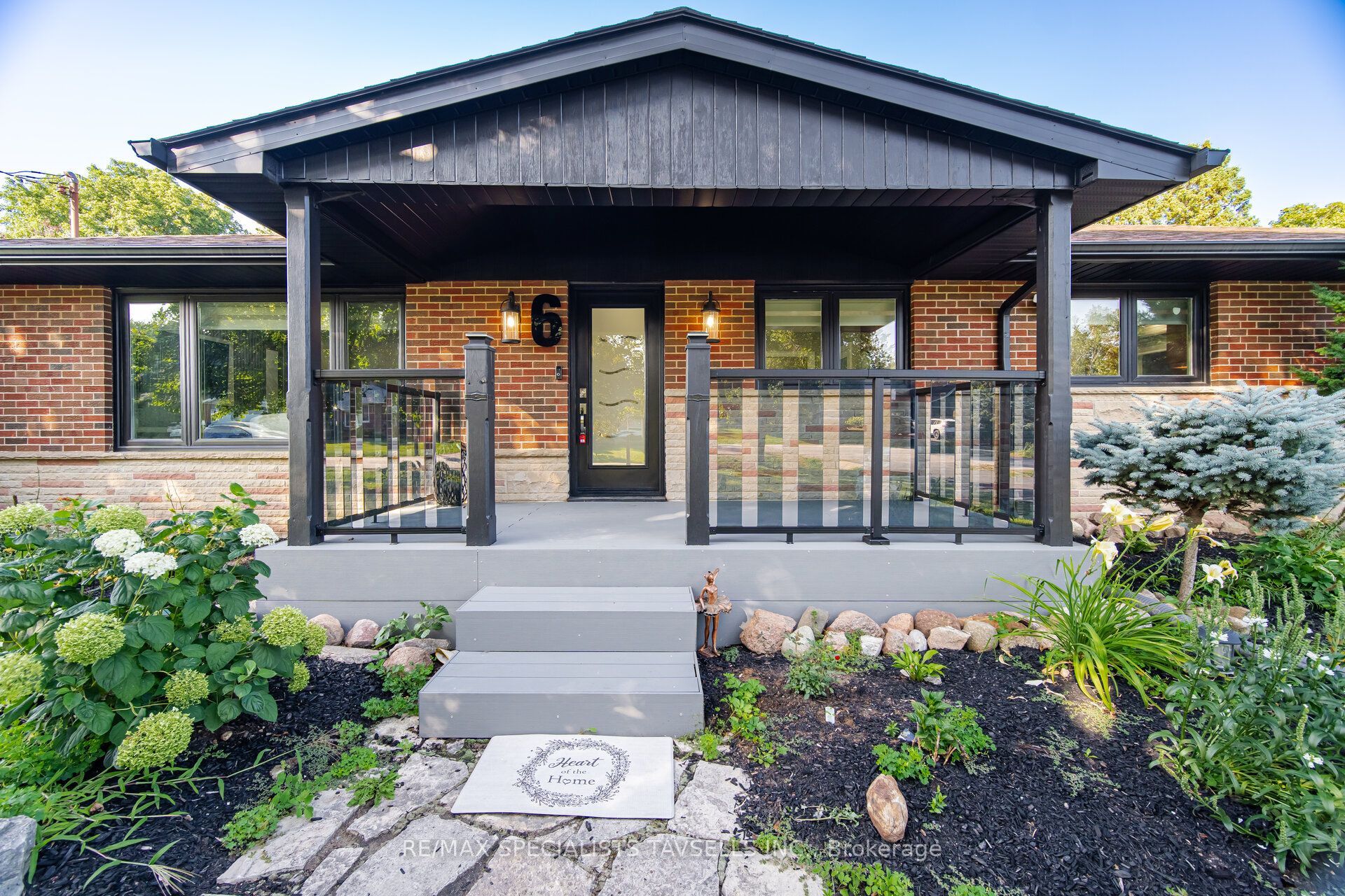 6 Maple Grove Road