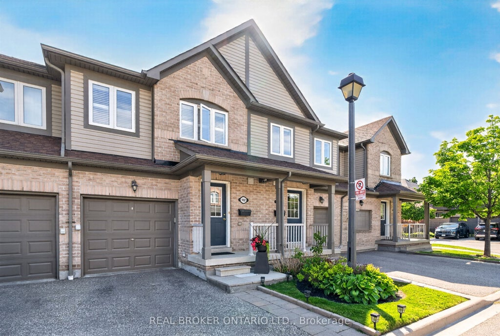 Photo of 86 Joymar Drive #102, Mississauga, ON L5M 7Z6 (MLS # W13731524)