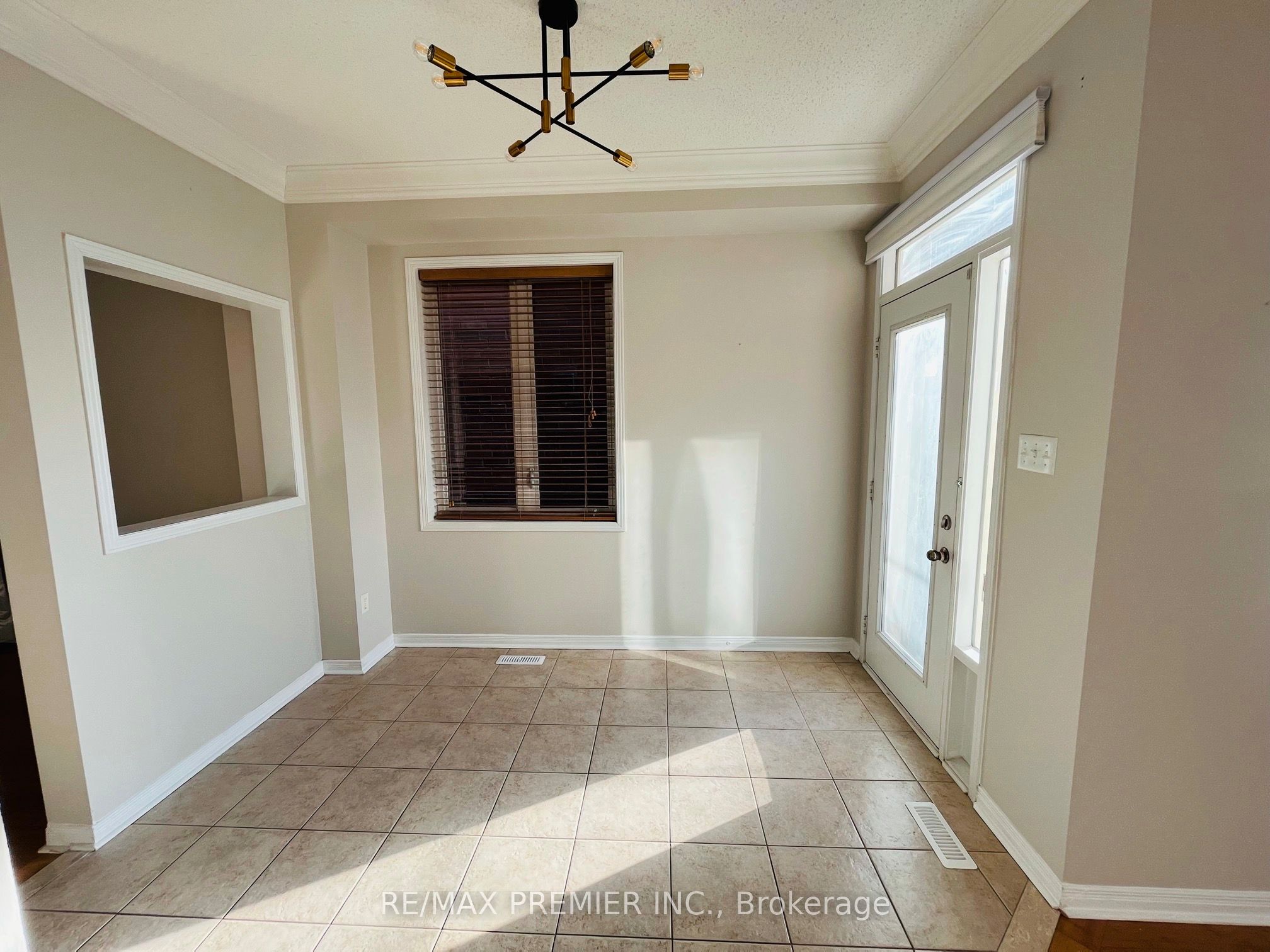 111 Catalpa Crescent