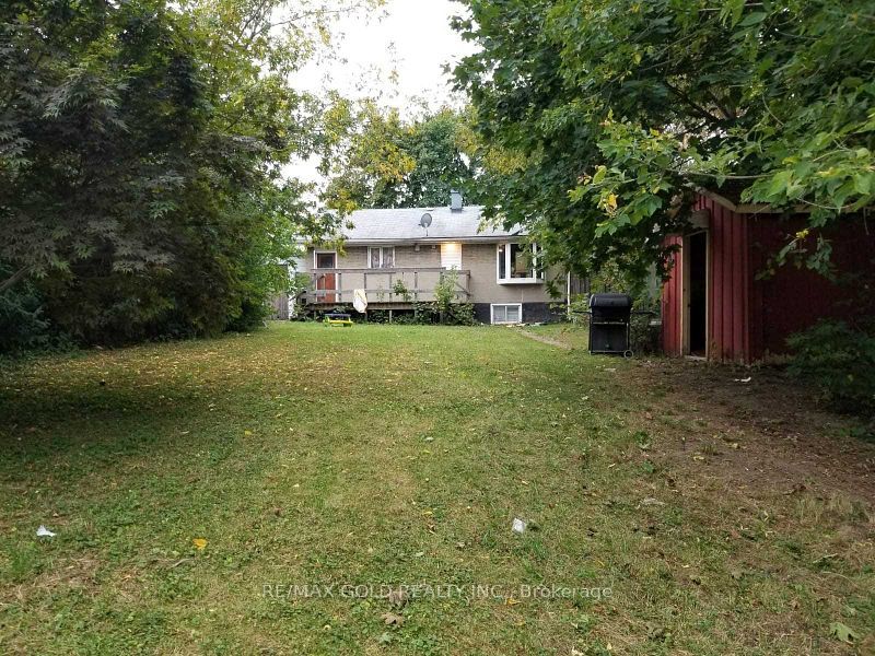 11 Mclaughlin Road