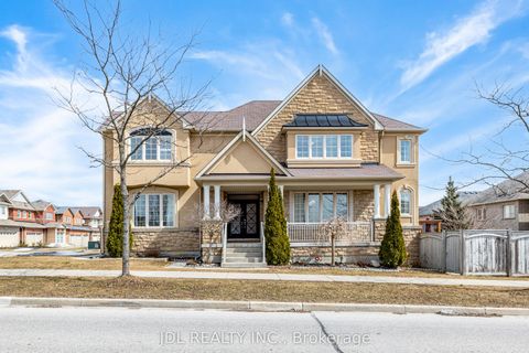 3 Mansard Drive Richmond Hill ON L4E 0L8