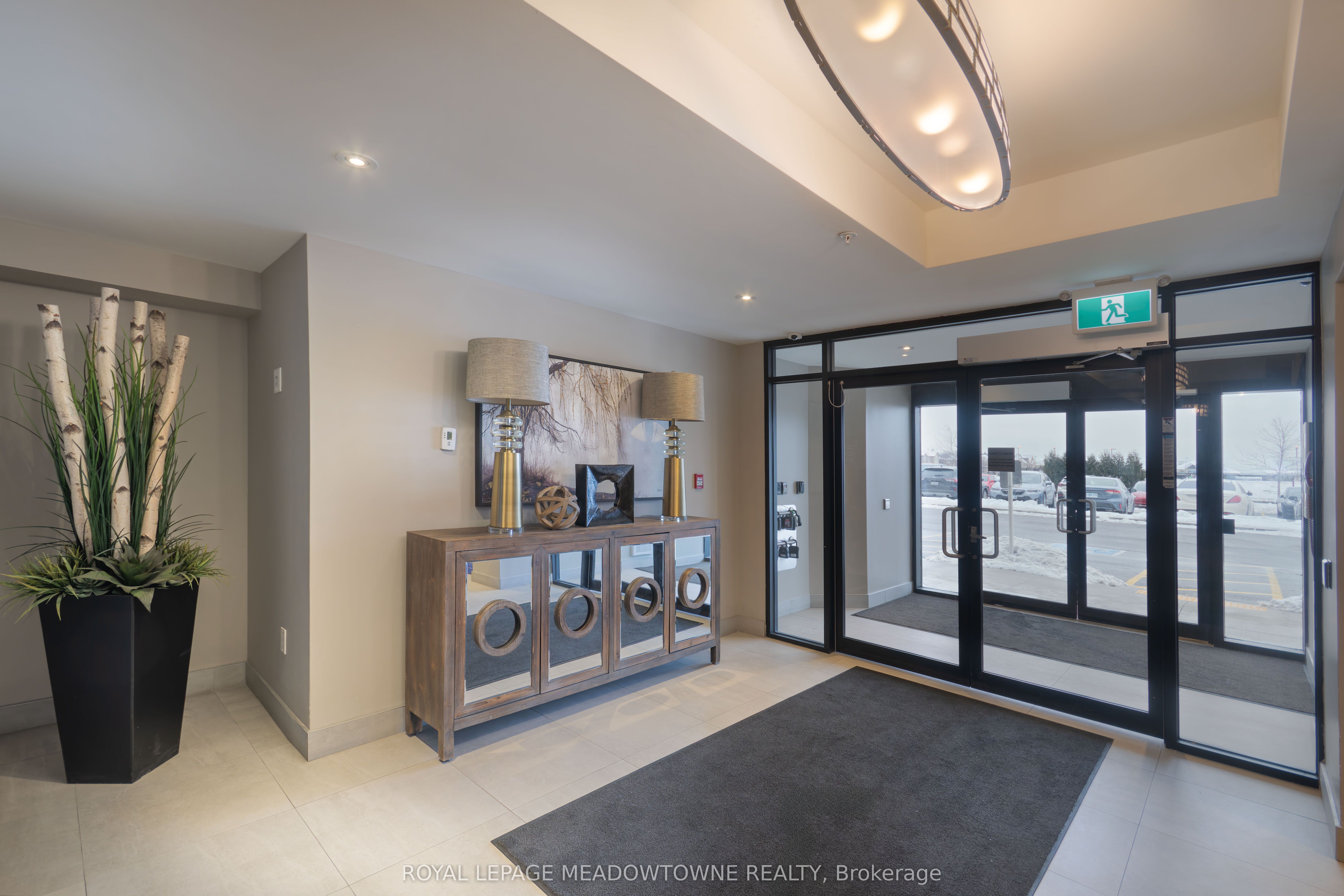 610 Farmstead Drive 324