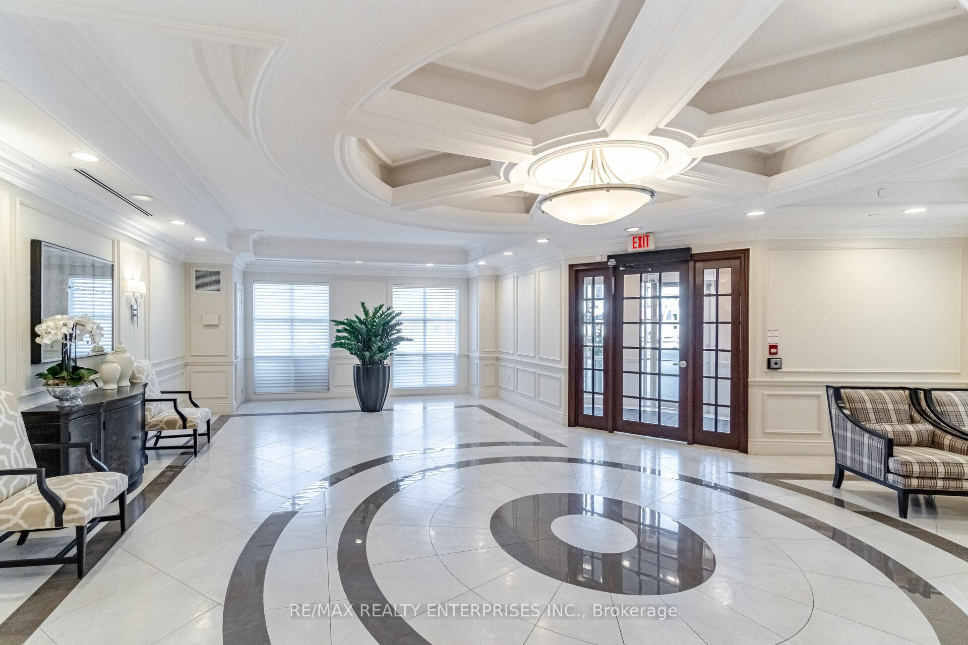 3085 Bloor Street W PH07