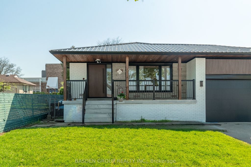 Photo of 21 Mayberry Road, Toronto, ON M3N 2A5 (MLS # W13167940)