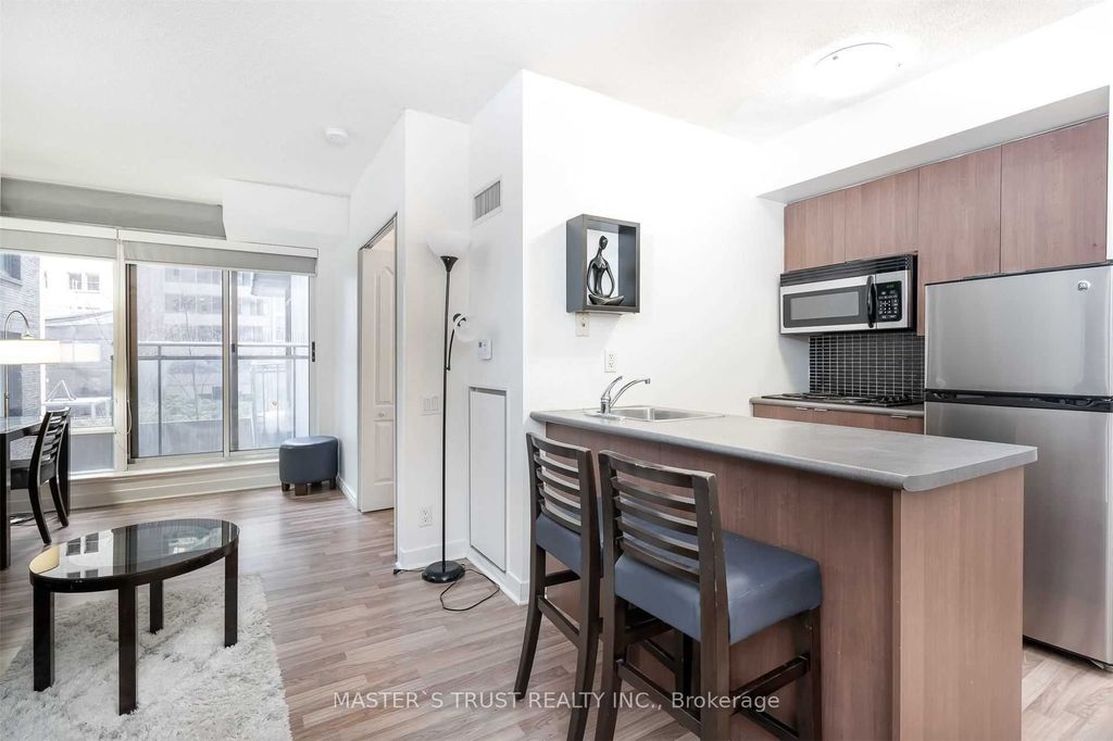 Photo of 8 Colborne Street #705, Toronto, ON M5E 1E1 (MLS # C13131380)