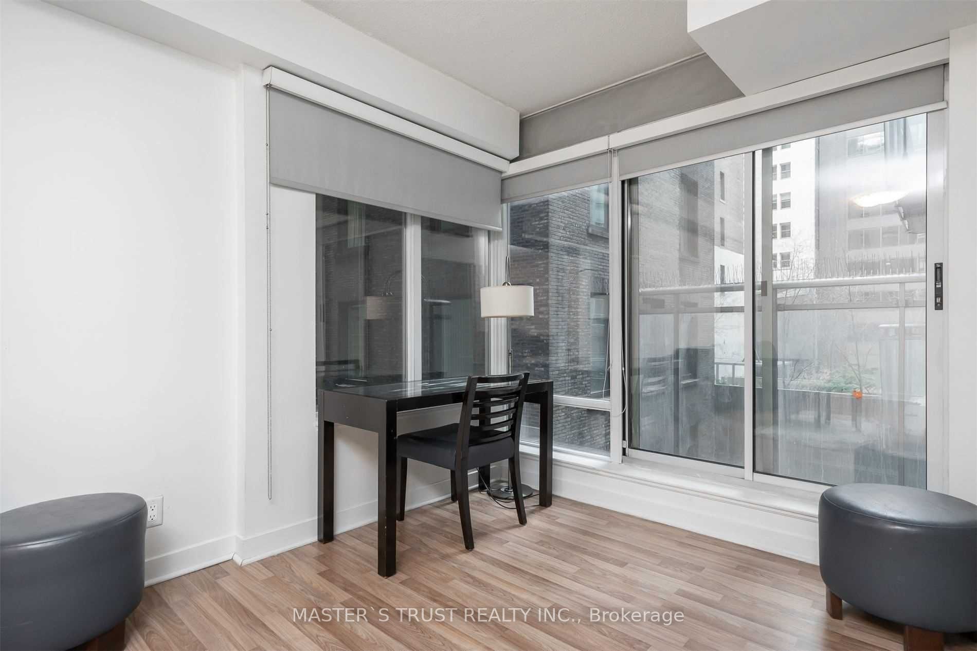 8 Colborne Street 705