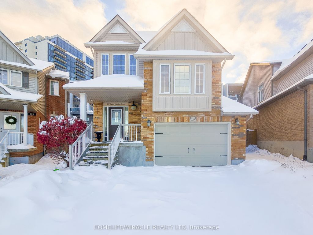 Photo of 228 Sunny Meadow Court, Kitchener, ON N2N 3R3 (MLS # X12645034)