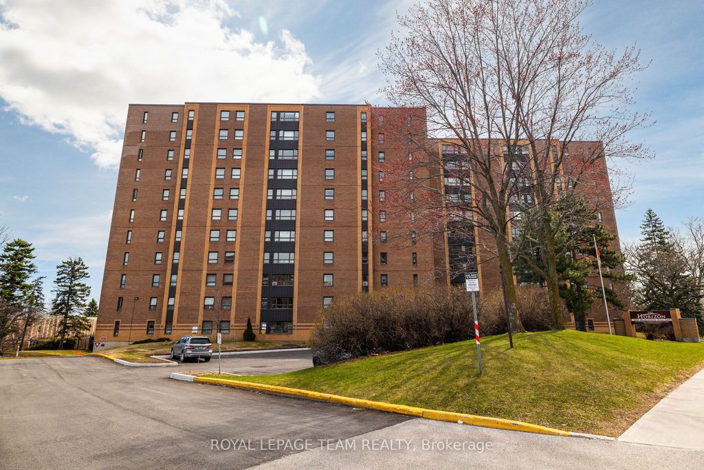 Photo of 1356 Meadowlands Drive E #705, Cityview - Parkwoods Hills - Rideau Shore, ON K2E 6K6 (MLS # X12981696)