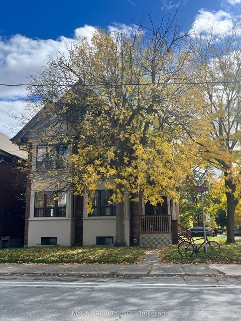 137 Annette Street Toronto ON M6P 1N9