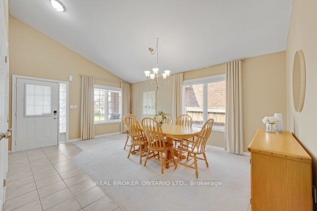 Photo of 51 Sundance Crescent, Hamilton, ON L0R 1P0 (MLS # X13045172)