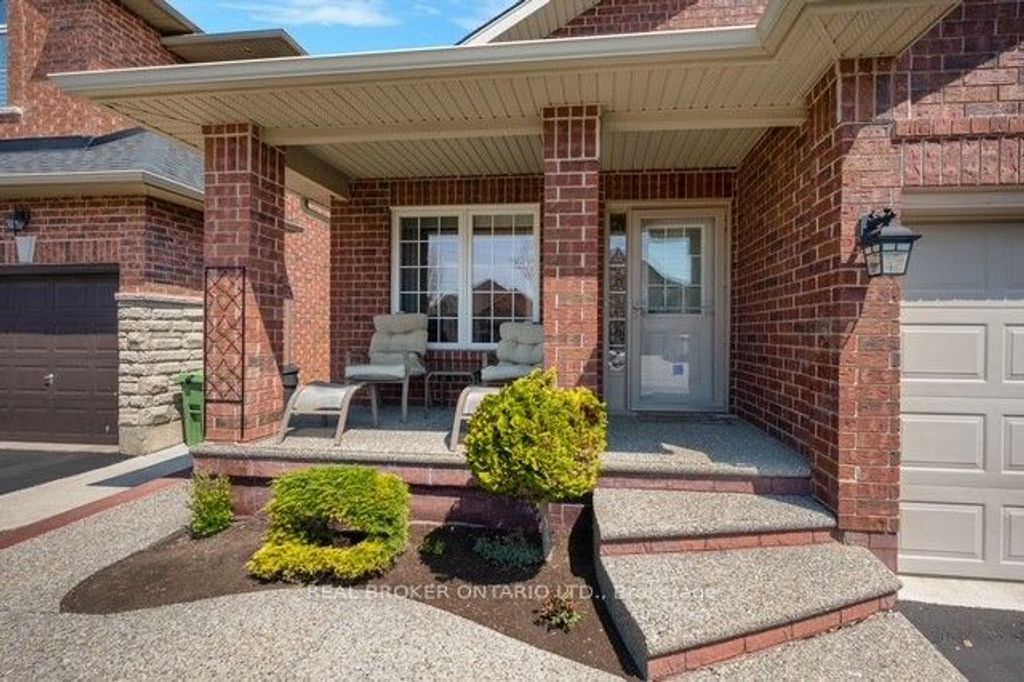 Photo of 51 Sundance Crescent, Hamilton, ON L0R 1P0 (MLS # X13045172)