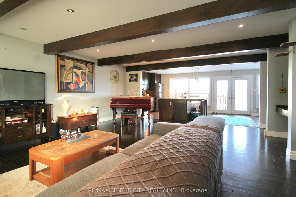 Photo of 200 Centennial Avenue, Central Elgin, ON N5R 5B2 (MLS # X12649138)