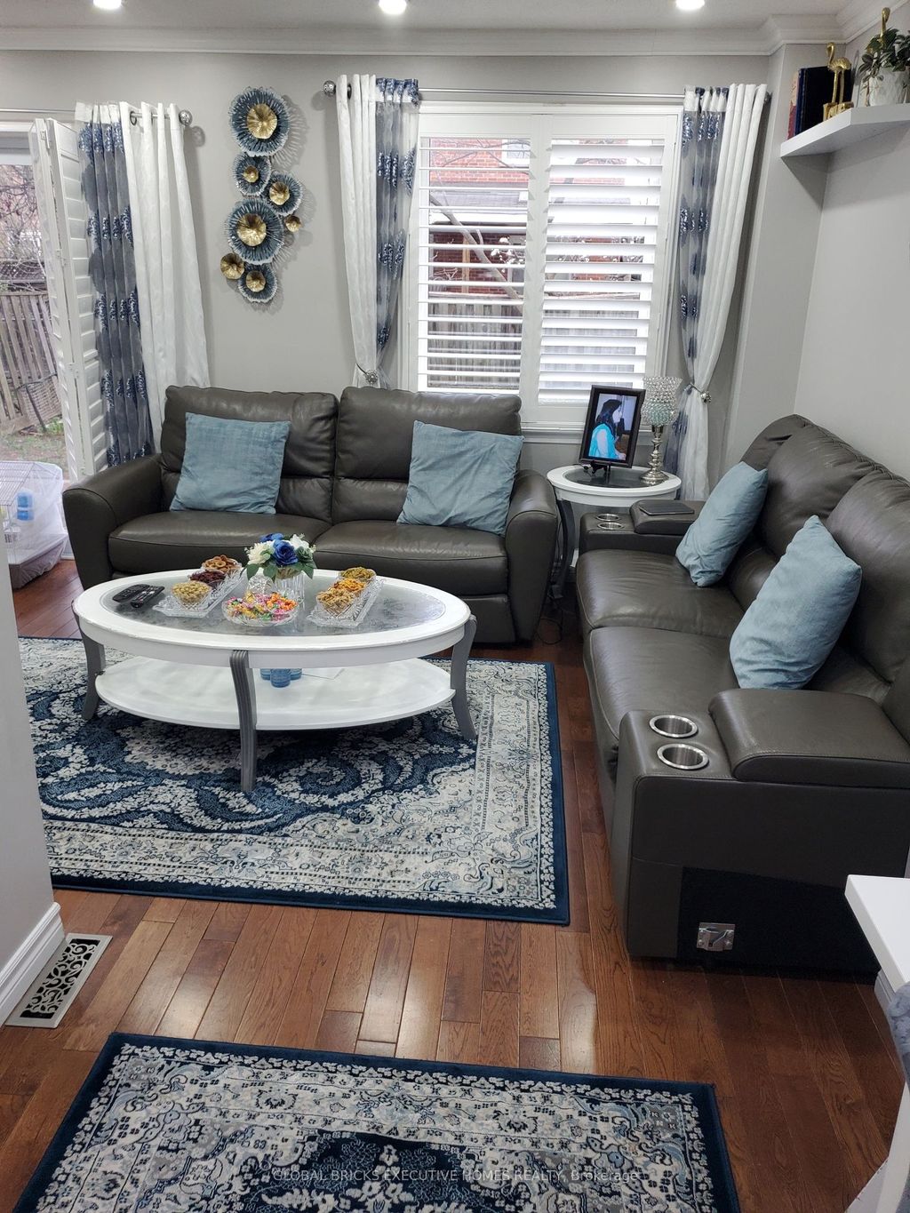 Photo of 18 Deerpark Crescent, Brampton, ON L6X 2T7 (MLS # W13074770)