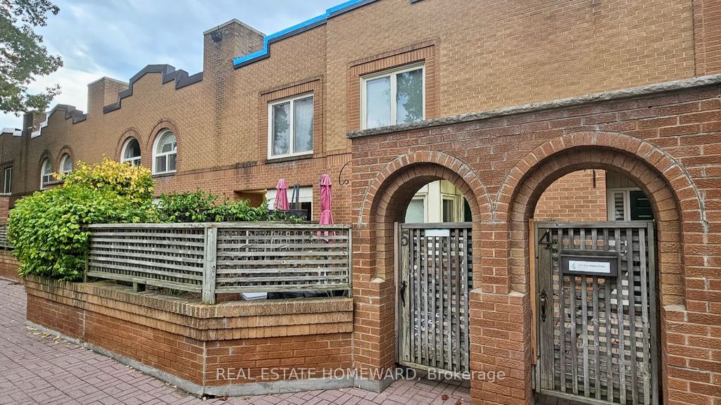 Photo of 122 Glen Manor Drive #5, Toronto, ON M4E 2X6 (MLS # E12481955)