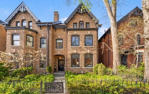 18 Lowther Avenue Toronto ON M5R 1C6