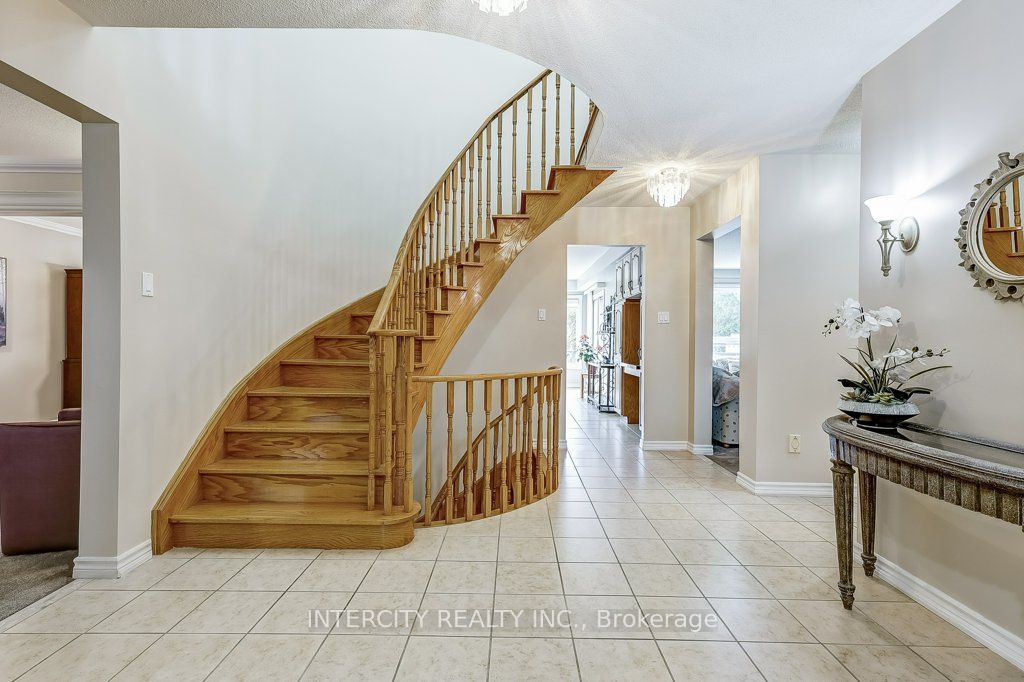 21 Marylebone Crescent