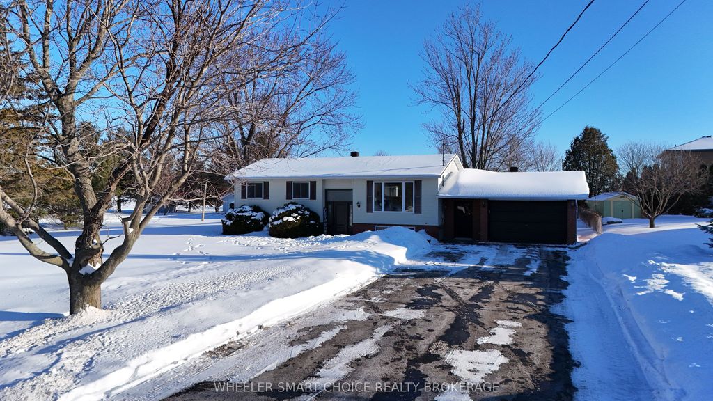 Photo of 17438 County Rd 18 Road E, South Stormont, ON K0C 2A0 (MLS # X12754354)