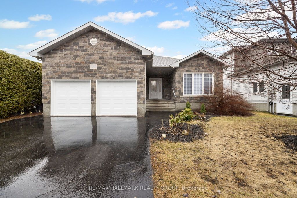 Photo of 81 Giroux Street, The Nation, ON K0A 2M0 (MLS # X12999210)