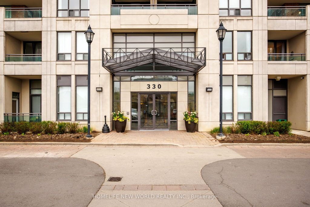 Photo of 330 Red Maple Road #1103, Richmond Hill, ON L4C 0T6 (MLS # N13125908)