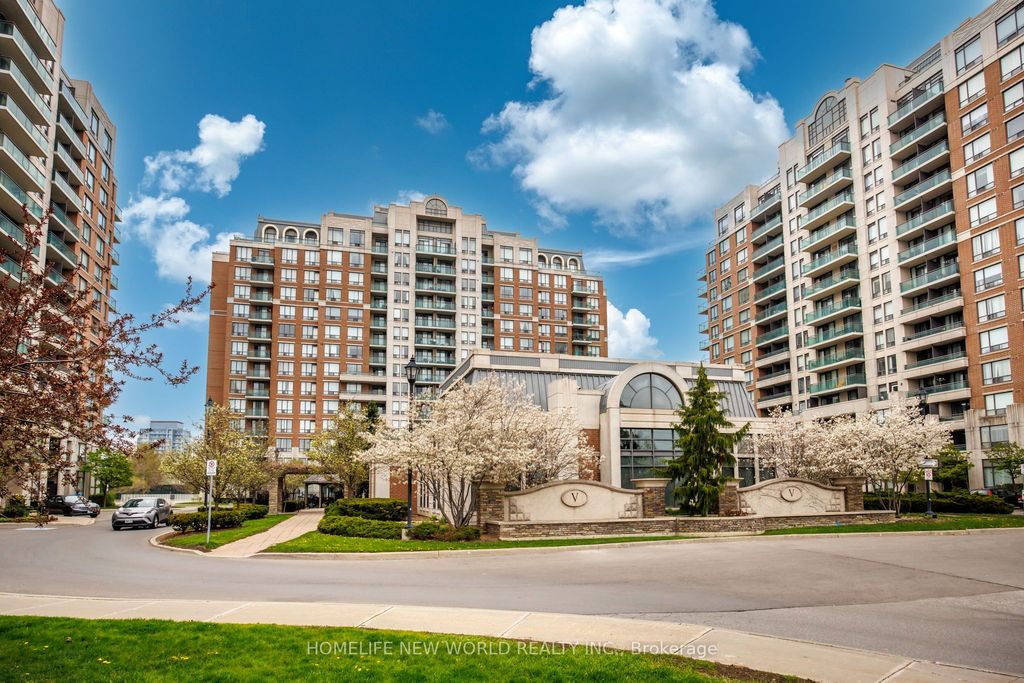 Photo of 330 Red Maple Road #1103, Richmond Hill, ON L4C 0T6 (MLS # N13125908)