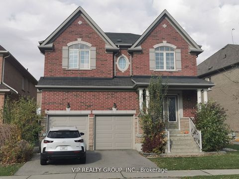 30 Lady Valentina Avenue Vaughan ON L6A 0E4