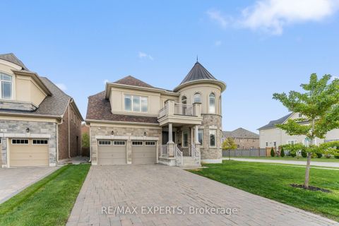 Photo of 97 Ross Vennare Crescent, Vaughan, ON L4H 4N2 (MLS # N12461900)