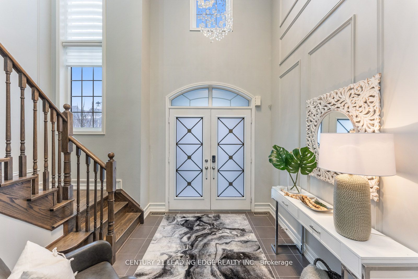 2397 Dress Circle Crescent E