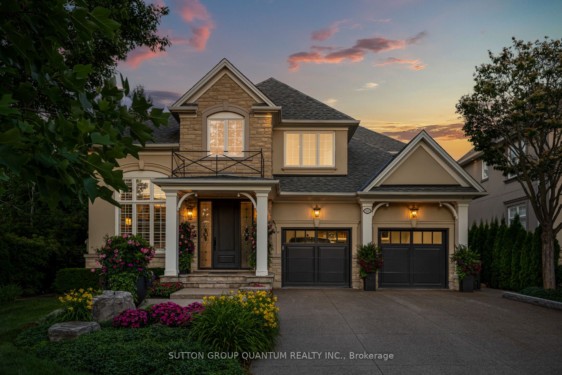 560 Hancock Way