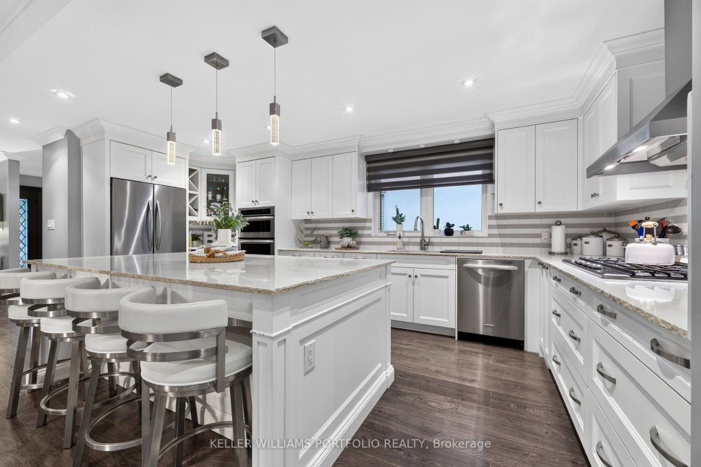 Photo of 5 Northampton Drive, Toronto, ON M9B 4S5 (MLS # W13760534)
