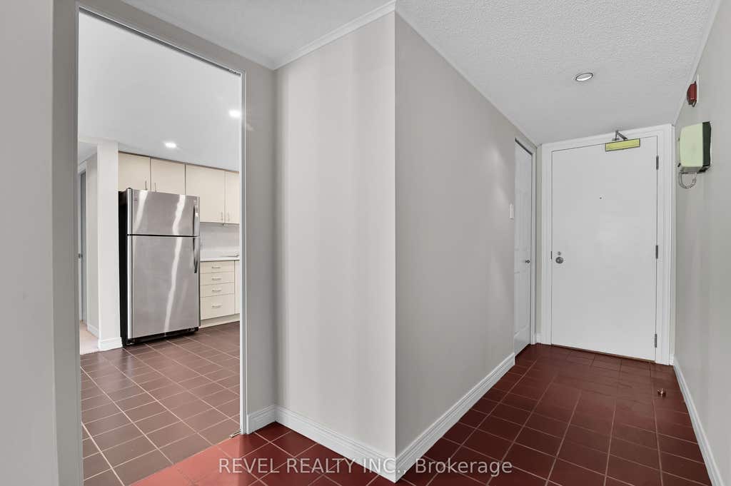 Photo of 15 Murray Street #301, Lower Town - Sandy Hill, ON K1N 9M5 (MLS # X13249334)