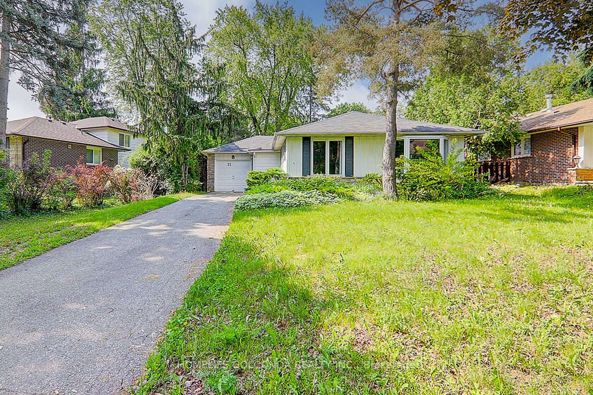 21 Southdale Drive S