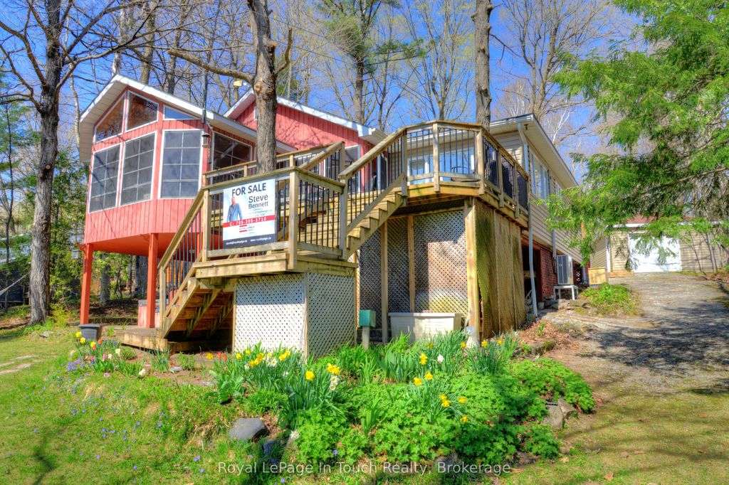 Photo of 476 E Hungry Bay Road E, Georgian Bay, ON L0K 1S0 (MLS # X12867180)