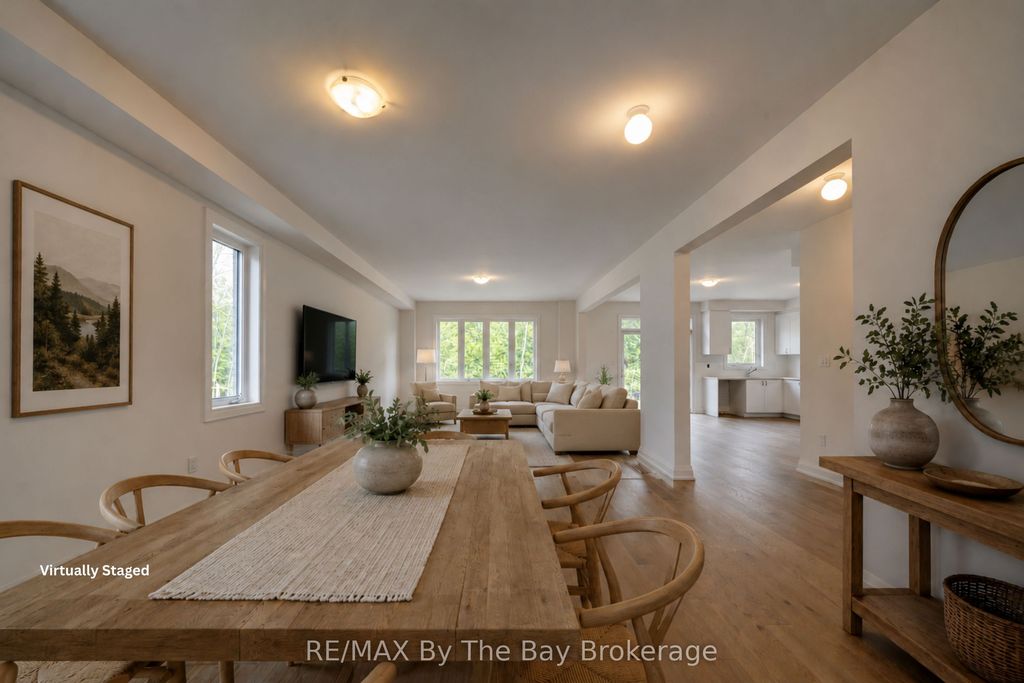 Photo of 38 Amber Drive, Wasaga Beach, ON L9Z 0R8 (MLS # S13249182)