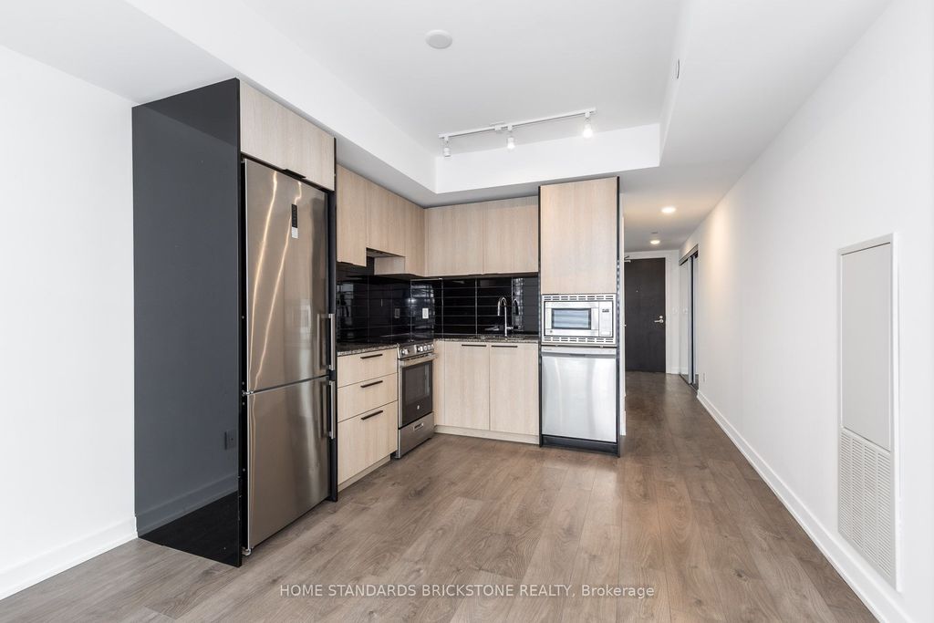 Photo of 501 Yonge Street #3010, Toronto, ON M4Y 0G8 (MLS # C13051330)