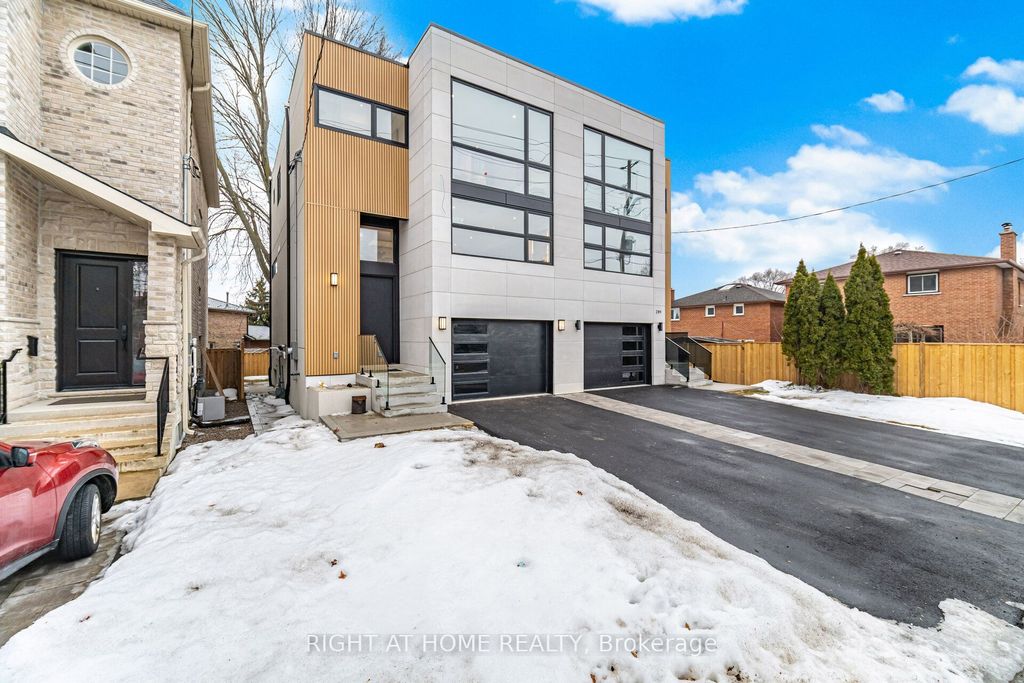 Photo of 287 Valermo Drive, Toronto, ON M8W 2L2 (MLS # W13009096)