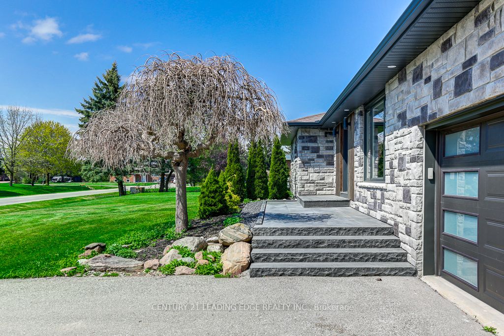3 Haley Drive
