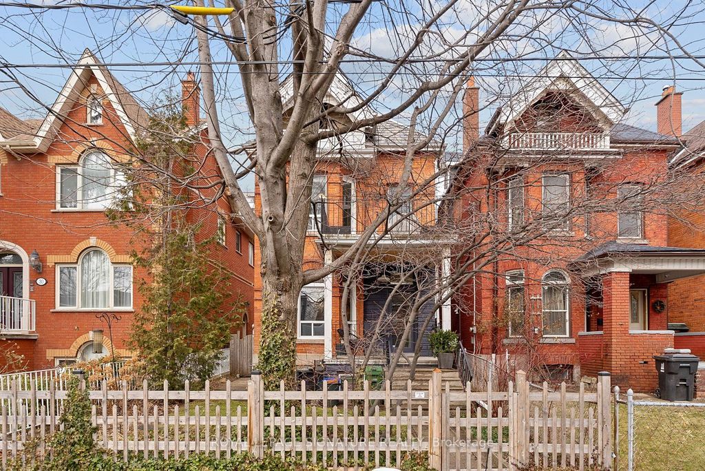 Photo of 28 Shannon Street, Toronto, ON M6J 2E7 (MLS # C12705340)