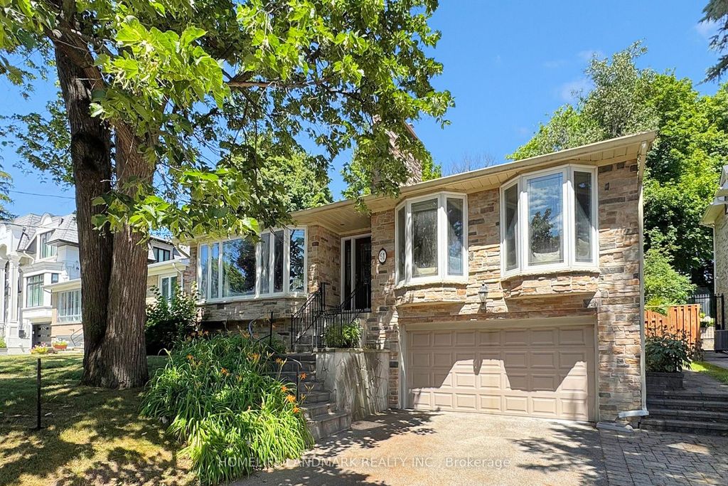 Photo of 61 Whittaker Crescent, Toronto, ON M2K 1K9 (MLS # C12700256)