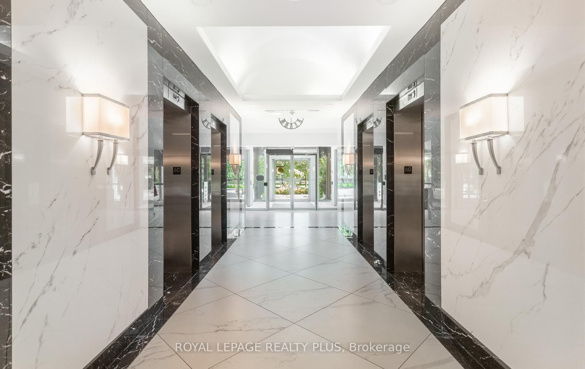 45 Kingsbridge Garden Circle 808