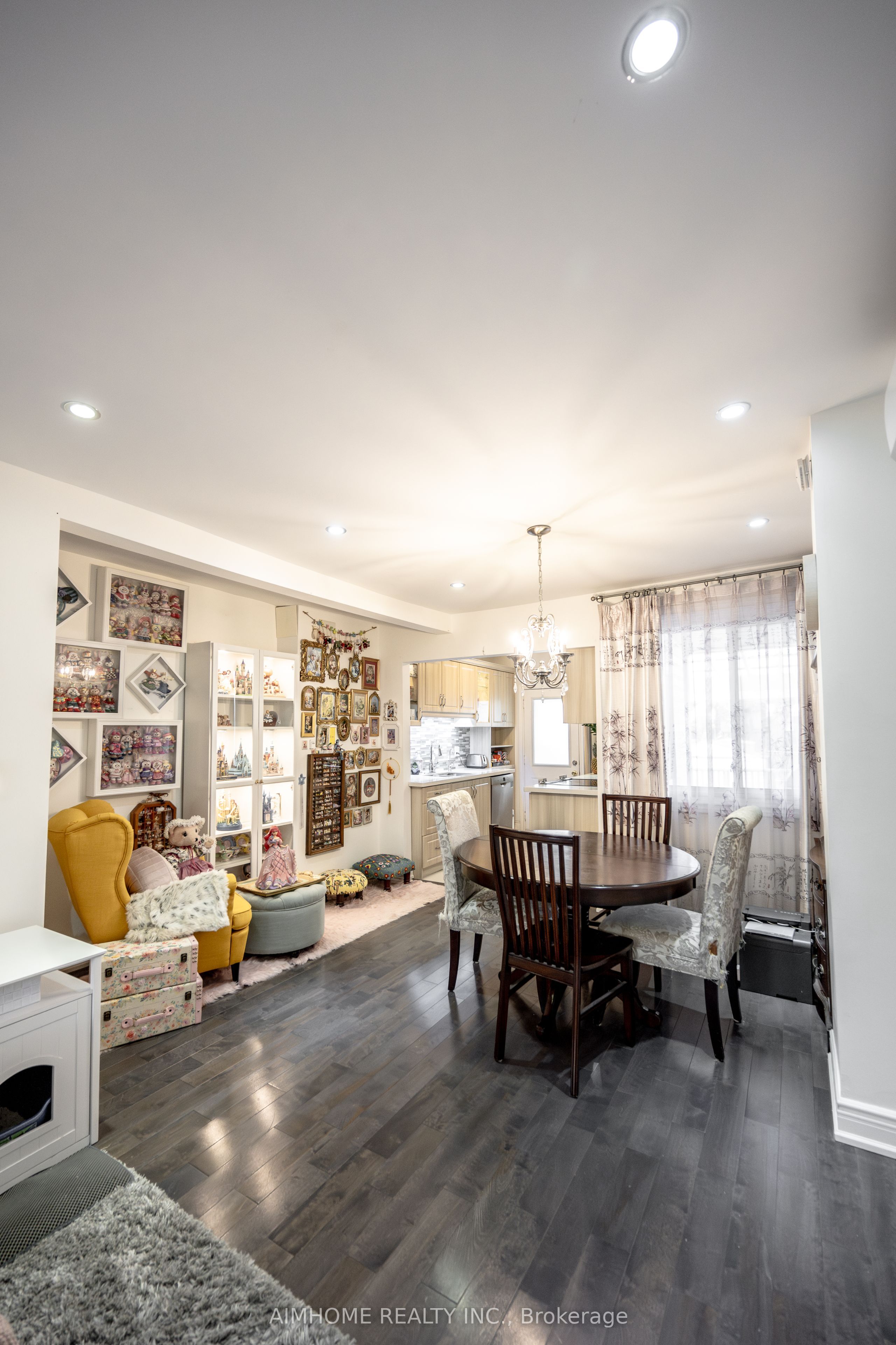 266 Coleridge Avenue