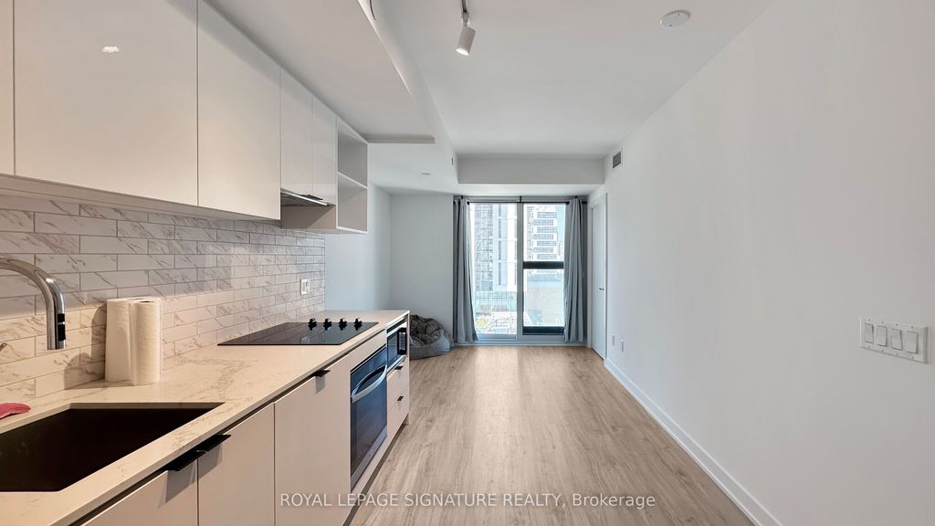 Photo of 252 Church Street #1905, Toronto, ON M5B 0E6 (MLS # C12640534)