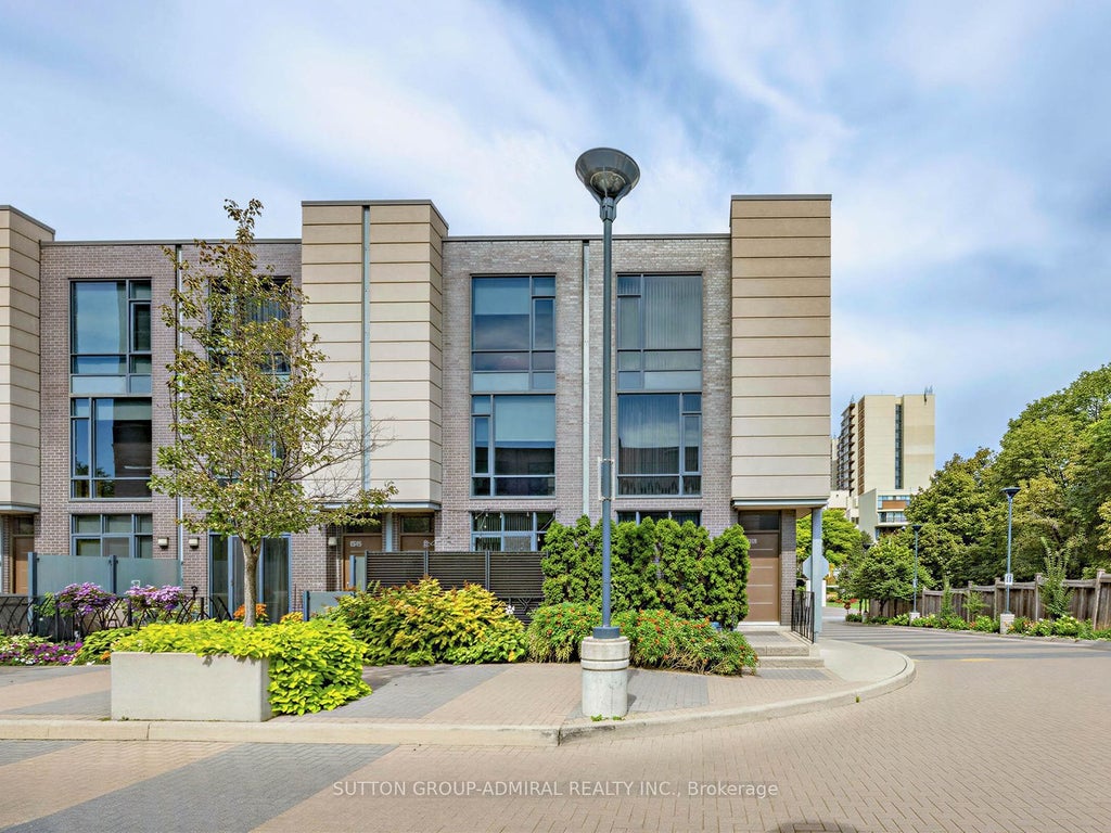 Photo of 27 Valhalla Inn Road #53, Toronto, ON M9B 0B3 (MLS # W13805032)