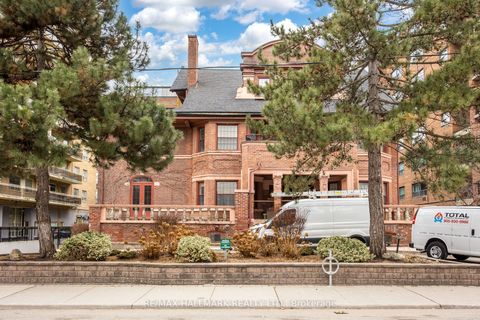 212 St George Street 203 Toronto ON M5R 2N5