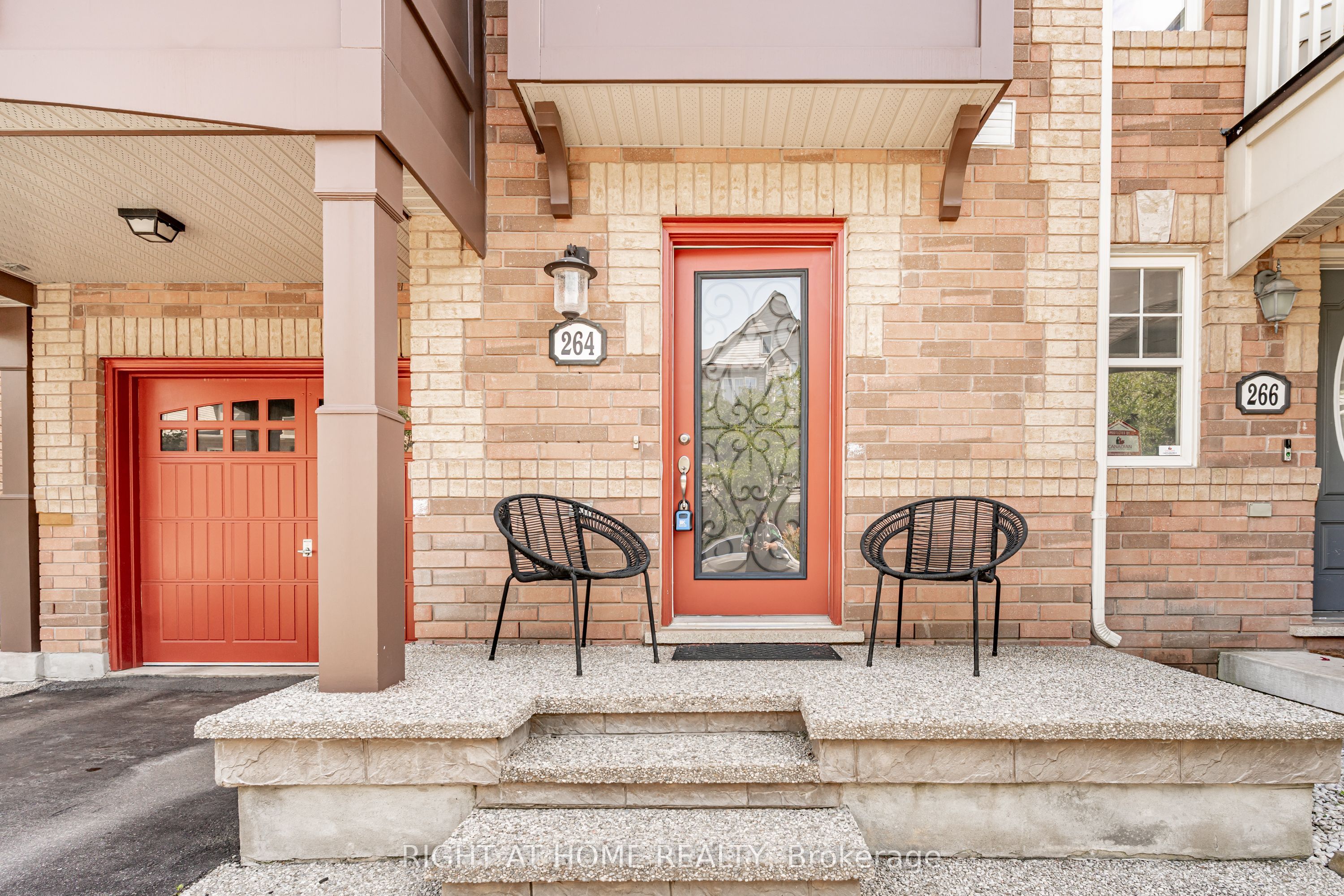 264 Wetenhall Landing