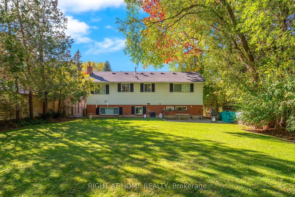 Photo of 225 Anne Street, Niagara-on-the-Lake, ON L0S 1J0 (MLS # X13079266)
