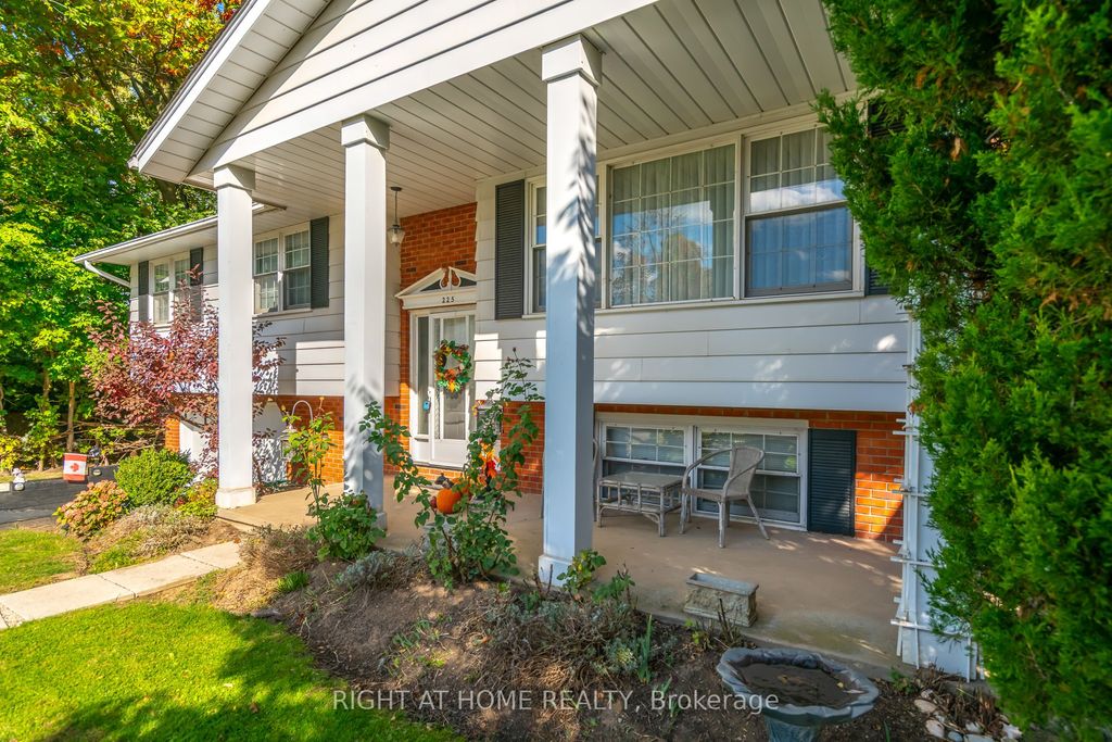 Photo of 225 Anne Street, Niagara-on-the-Lake, ON L0S 1J0 (MLS # X13079266)